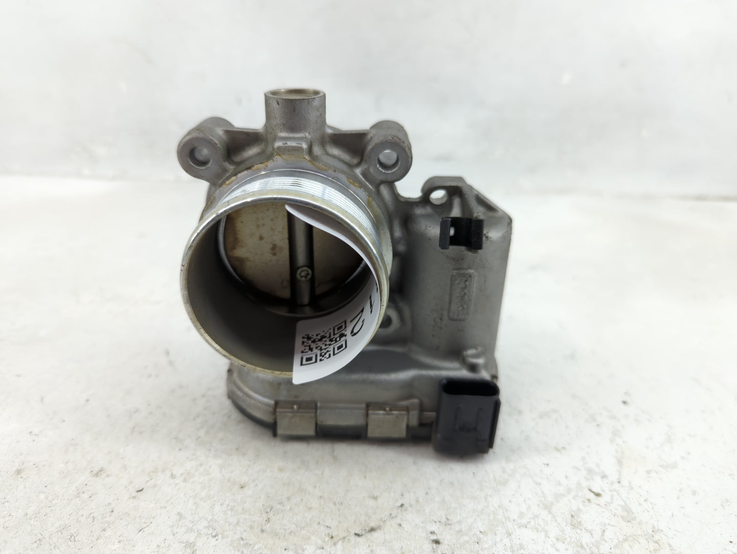 2015-2019 Lincoln Mkc Throttle Body P/N:DS7E-9F991-BB Fits Fits 2014 2015 2016 2017 2018 2019 2020 2021 2022 OEM Used Auto P