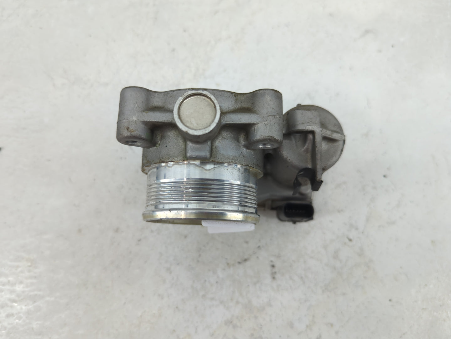 2015-2019 Lincoln Mkc Throttle Body P/N:DS7E-9F991-BB Fits Fits 2014 2015 2016 2017 2018 2019 2020 2021 2022 OEM Used Auto P