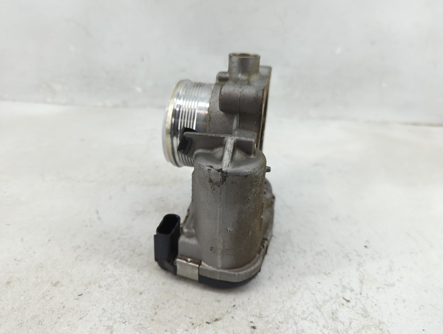 2015-2019 Lincoln Mkc Throttle Body P/N:DS7E-9F991-BB Fits Fits 2014 2015 2016 2017 2018 2019 2020 2021 2022 OEM Used Auto P