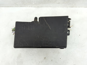 2018-2019 Lincoln Mkc Fusebox Fuse Box Panel Relay Module P/N:GJ7T-14A076-BA 19648 000 001, 21090 000 001 Fits Fits 2018 201