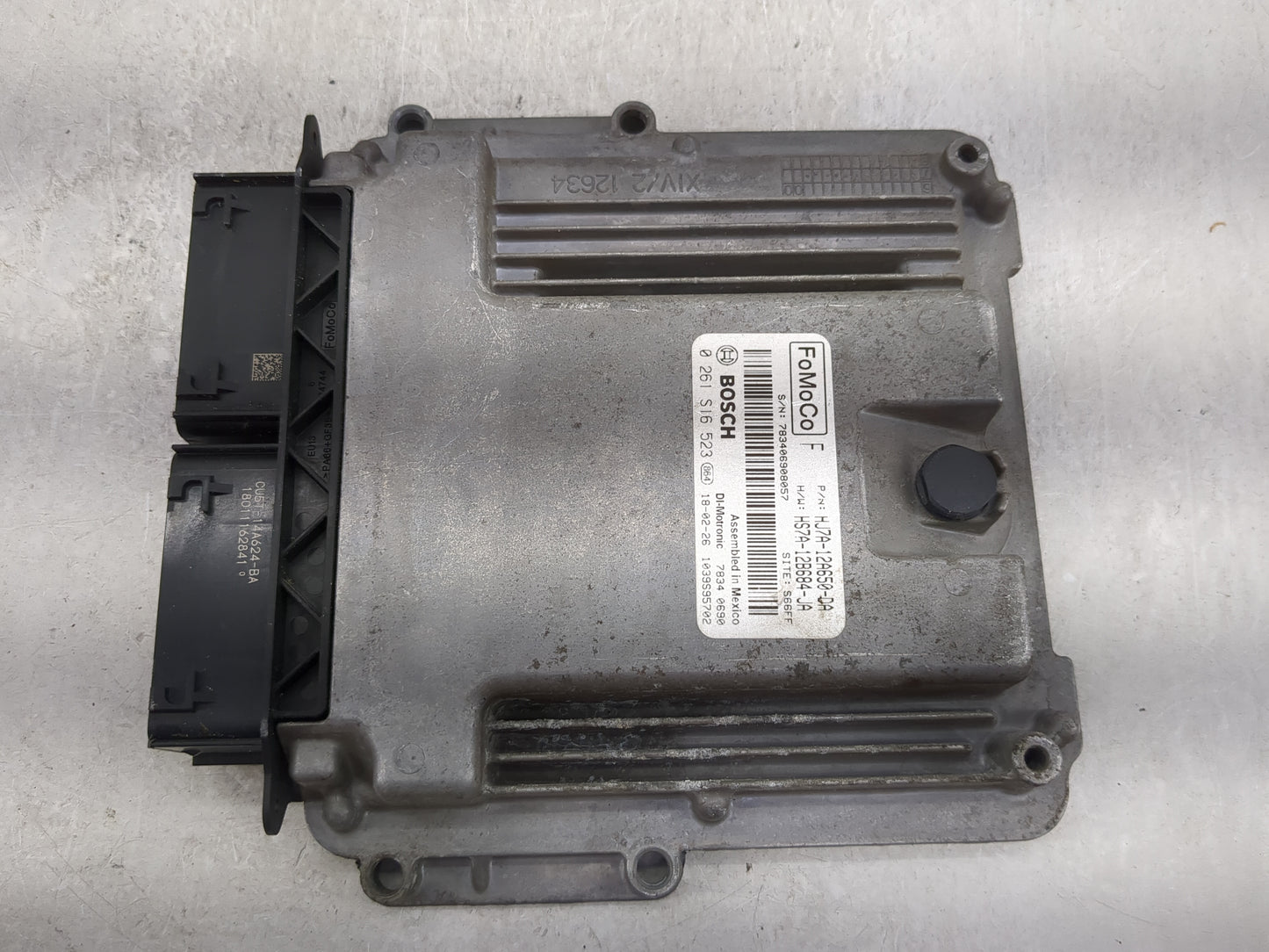2018 Lincoln Mkc PCM Engine Control Computer ECU ECM PCU OEM P/N:HJ7A-12A650-DA HS7A-12B684-JA Fits Fits 2015 2016 2017 2019