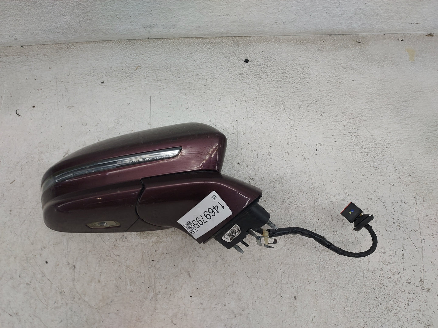 2015-2019 Lincoln Mkc Passenger Side View Mirror - Right Door Mirror OEM Used - Oemusedautoparts1.com