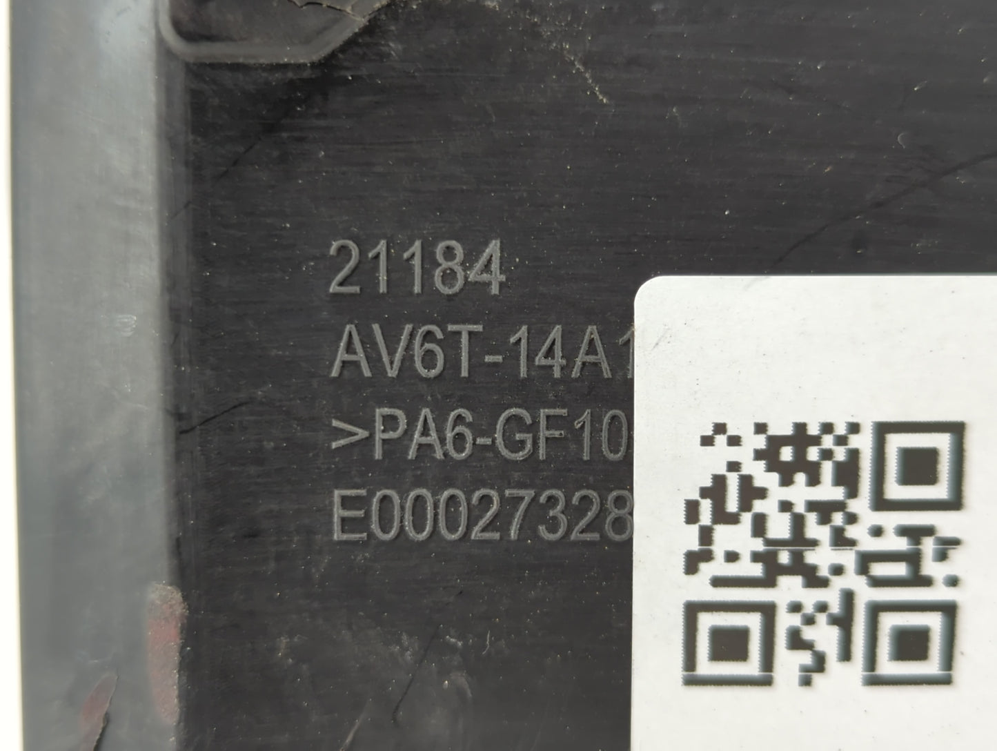 2018-2019 Lincoln Mkc Fusebox Fuse Box Panel Relay Module P/N:AV6T-14A067-AD Fits Fits 2018 2019 OEM Used Auto Parts - Oemus