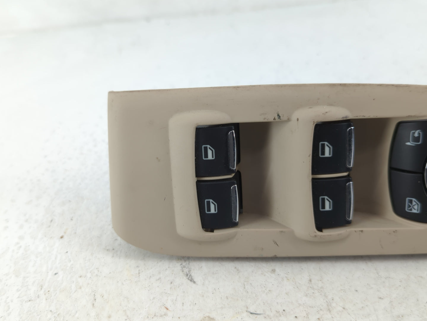 2015-2019 Lincoln Mkc Master Power Window Switch Replacement Driver Side Left P/N:DP5T-14540-BCW Fits OEM Used Auto Parts - 