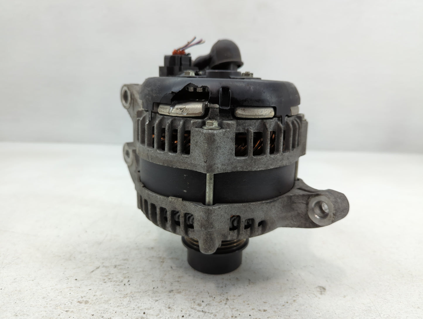 2015-2019 Lincoln Mkc Alternator Replacement Generator Charging Assembly Engine OEM P/N:G2GT-10300-AA Fits OEM Used Auto Par