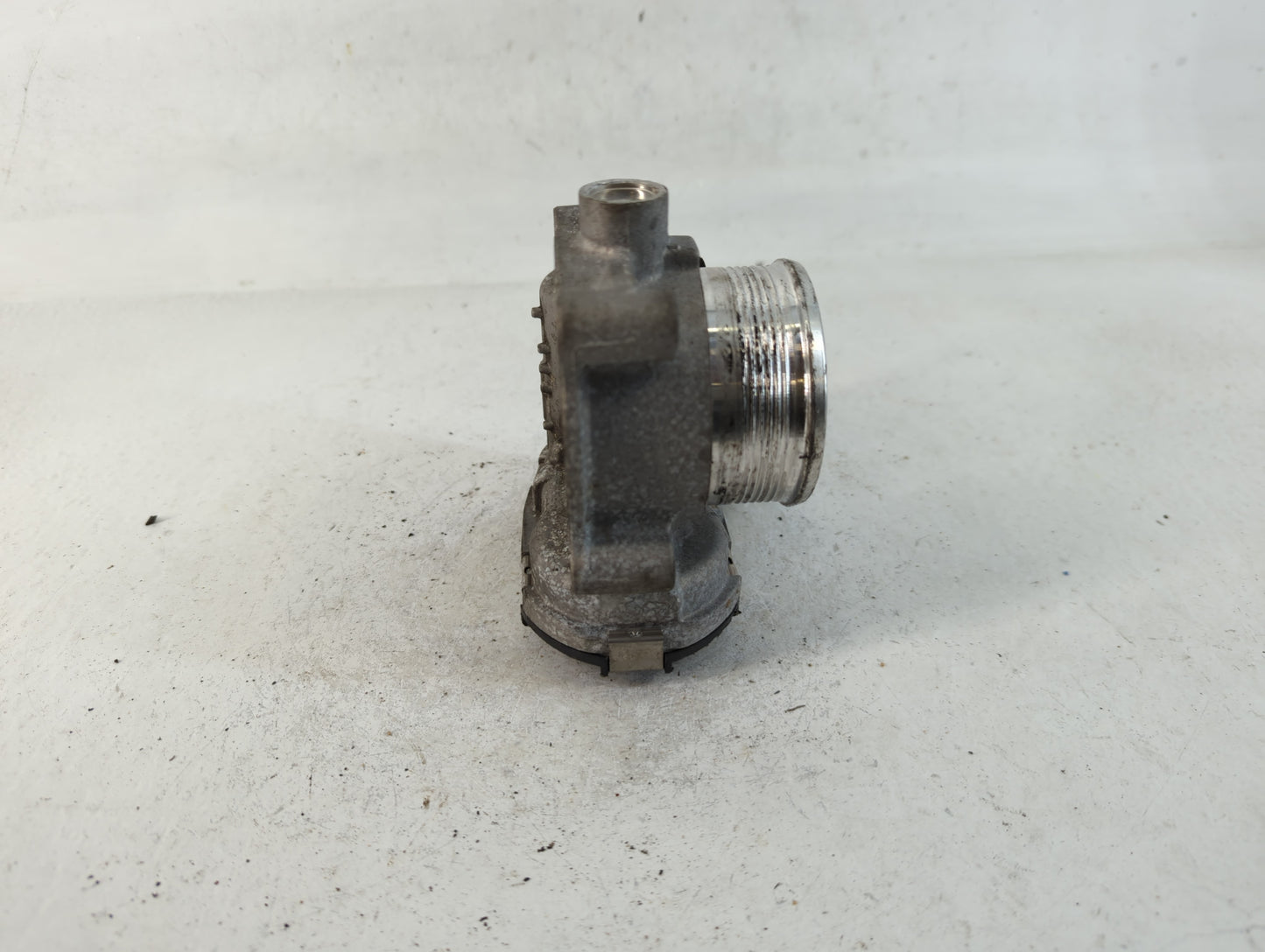 2015-2019 Lincoln Mkc Throttle Body P/N:DS7E-9F991-BB Fits Fits 2014 2015 2016 2017 2018 2019 2020 2021 2022 OEM Used Auto P