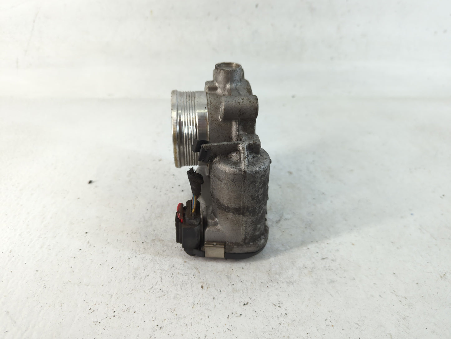 2015-2019 Lincoln Mkc Throttle Body P/N:DS7E-9F991-BB Fits Fits 2014 2015 2016 2017 2018 2019 2020 2021 2022 OEM Used Auto P