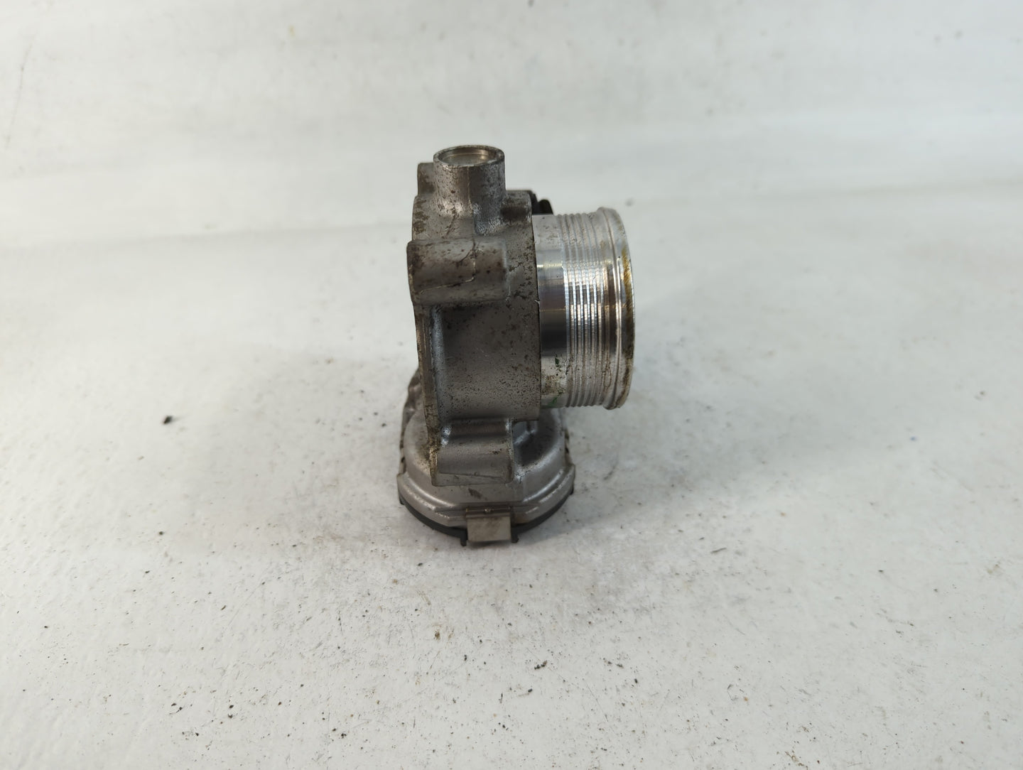 2015-2019 Lincoln Mkc Throttle Body P/N:DS7E-9F991-BB Fits Fits 2014 2015 2016 2017 2018 2019 2020 2021 2022 OEM Used Auto P