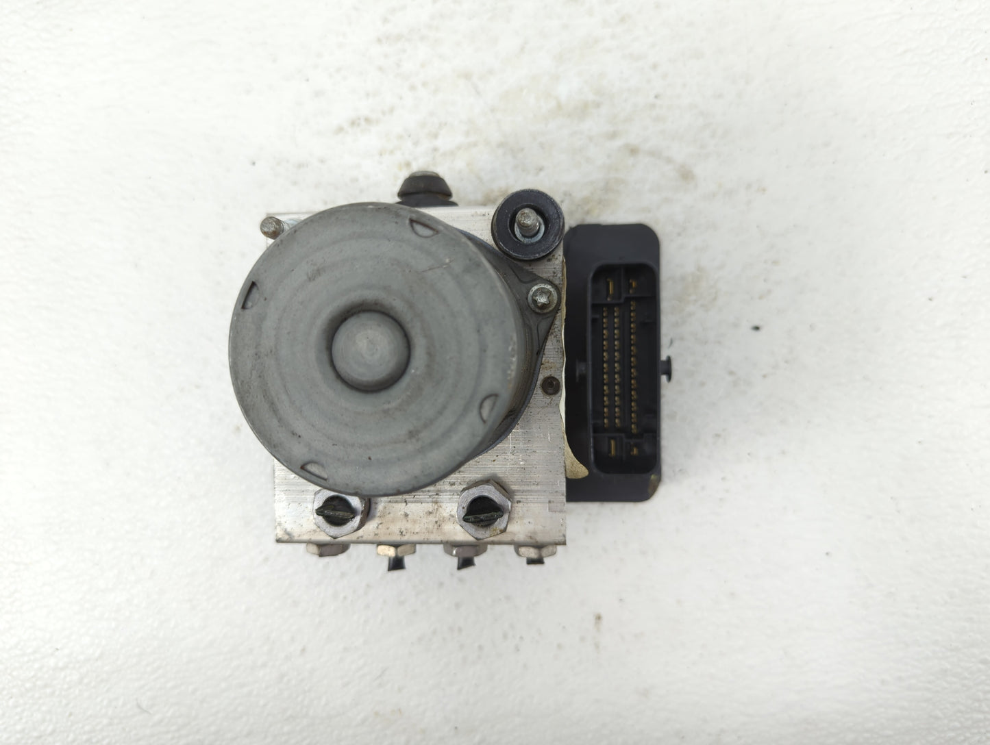 2014-2015 Lincoln Mkt ABS Pump Control Module Replacement P/N:FA83-2C405-A DA83-2C405-BA Fits Fits 2014 2015 2016 2017 2018 