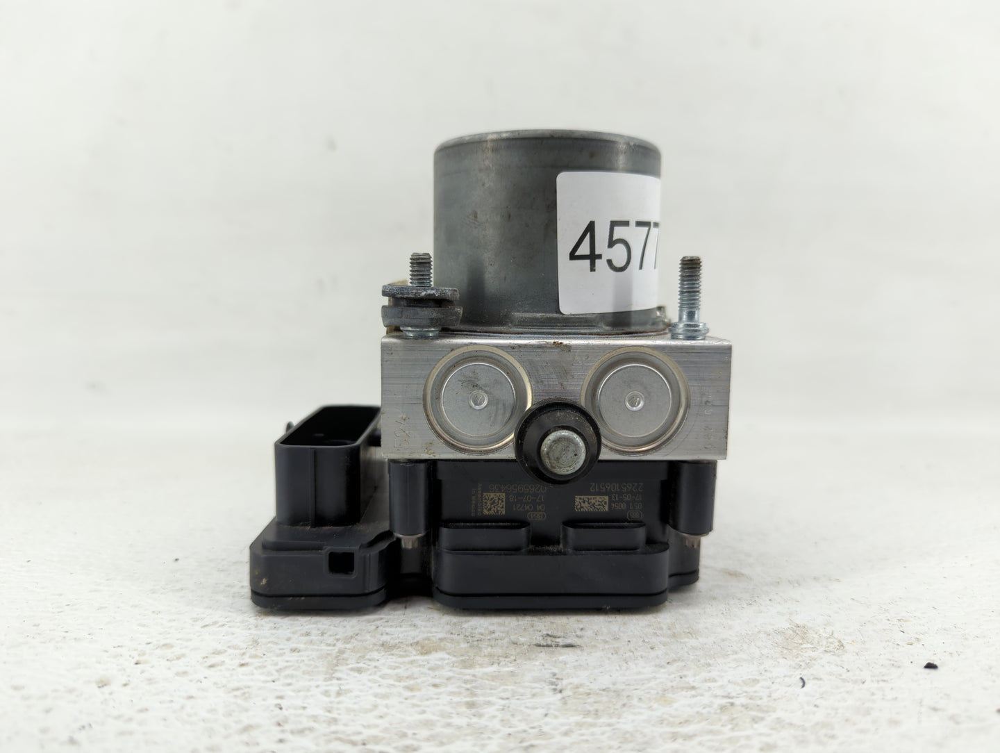 2014-2015 Lincoln Mkt ABS Pump Control Module Replacement P/N:FA83-2C405-A DA83-2C405-BA Fits Fits 2014 2015 2016 2017 2018 