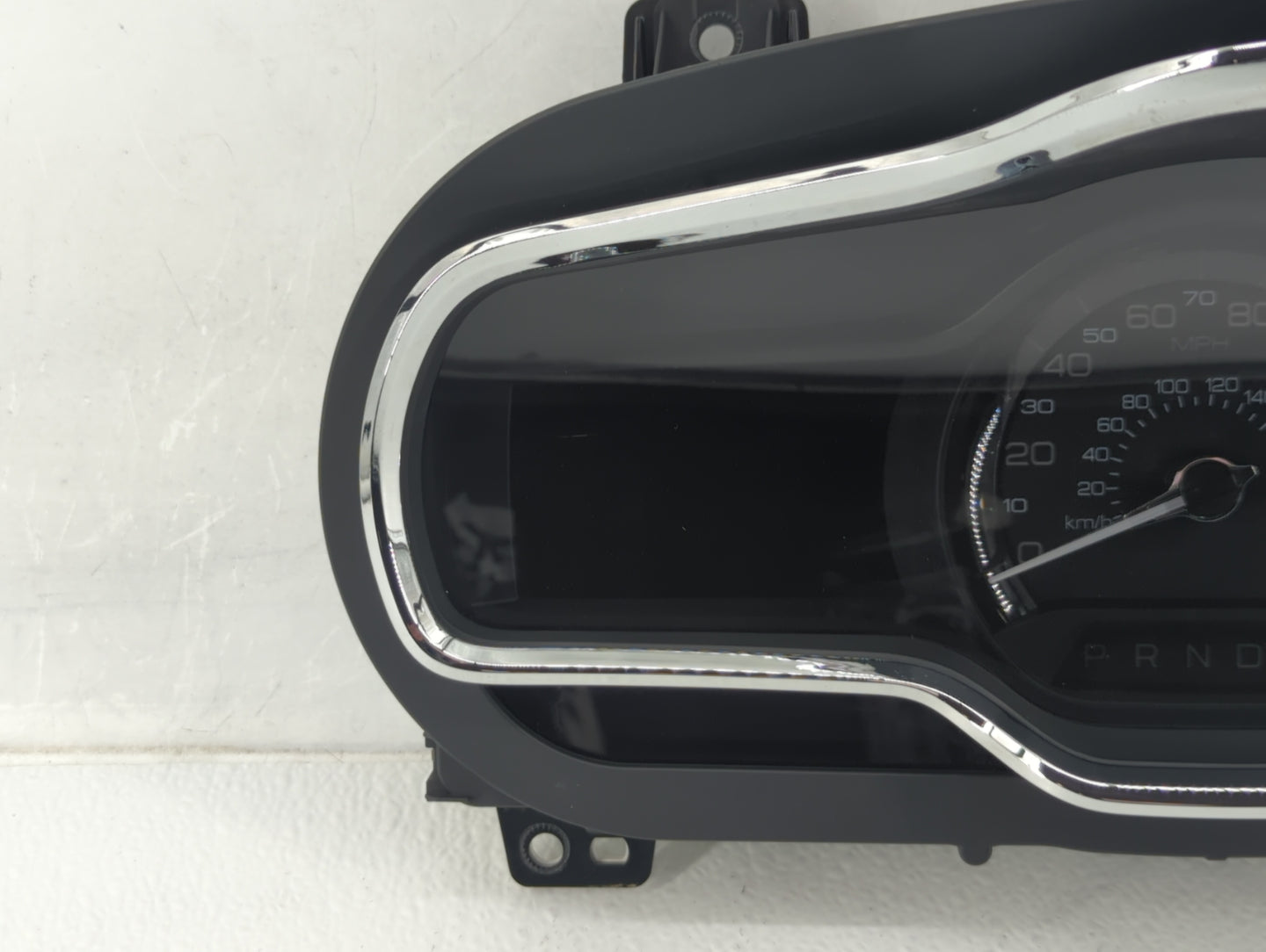 2017-2019 Lincoln Mkt Instrument Cluster Speedometer Gauges P/N:HE9T-10849-AA Fits Fits 2017 2018 2019 OEM Used Auto Parts -