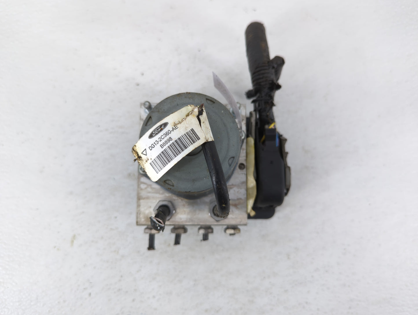 2014-2015 Lincoln Mkt ABS Pump Control Module Replacement P/N:FA83-2C405 Fits Fits 2014 2015 2016 2017 2018 2019 OEM Used Au