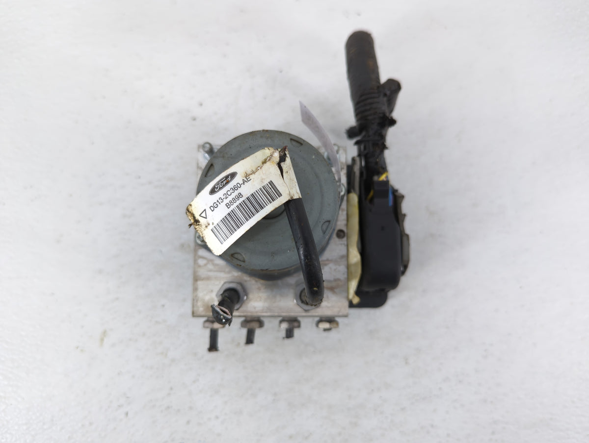 2014-2015 Lincoln Mkt Anti-Lock Brake ABS Pump Module Actuator OEM P/N:FA83-2C405 Fits Fits 2014 2015 2016 2017 2018 2019 OE