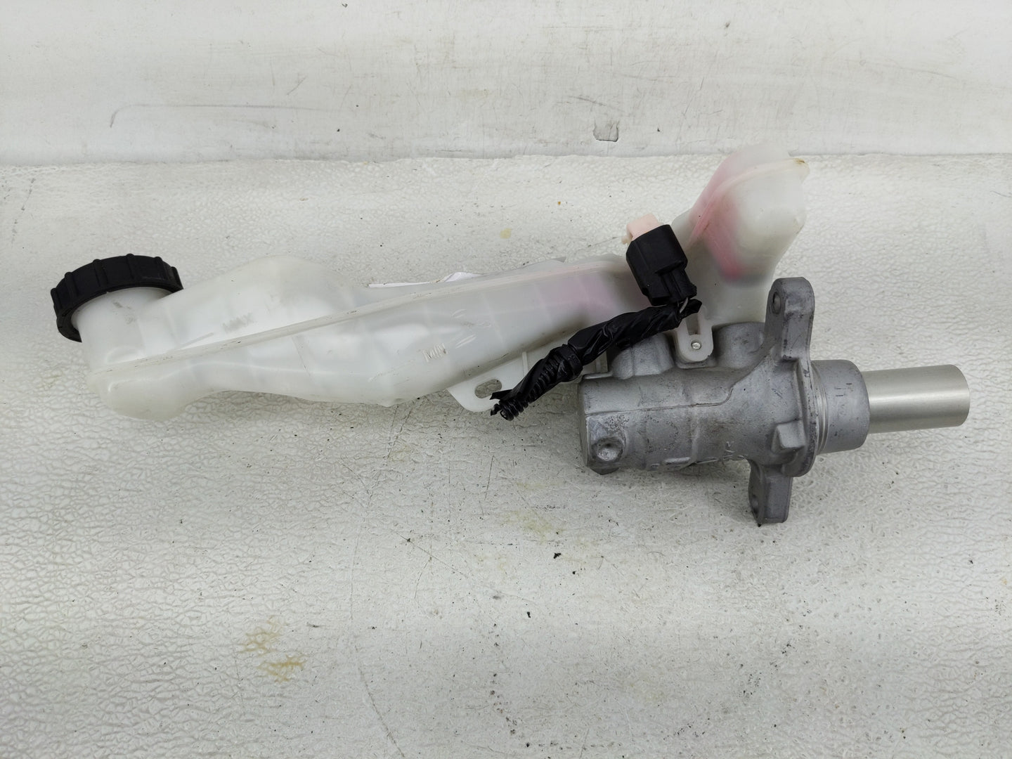 Lincoln Mkx Power Brake Booster Oem - Oemusedautoparts1.com