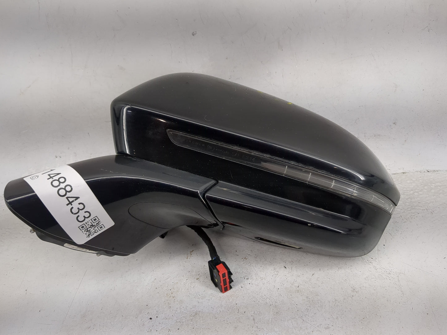 2016-2018 Lincoln Mkx Driver Side View Mirror - Left Door Mirror OEM Used - Oemusedautoparts1.com