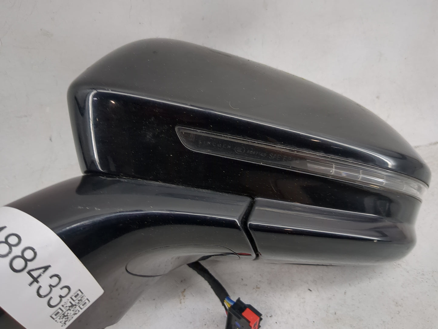 2016-2018 Lincoln Mkx Driver Side View Mirror - Left Door Mirror OEM Used - Oemusedautoparts1.com