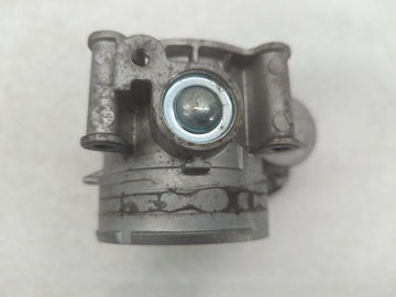 2011-2018 Lincoln Mkx Throttle Body P/N:AT4E-9F991-EL Fits Fits 2011 2012 2013 2014 2015 2016 2017 2018 2019 OEM Used Auto Parts