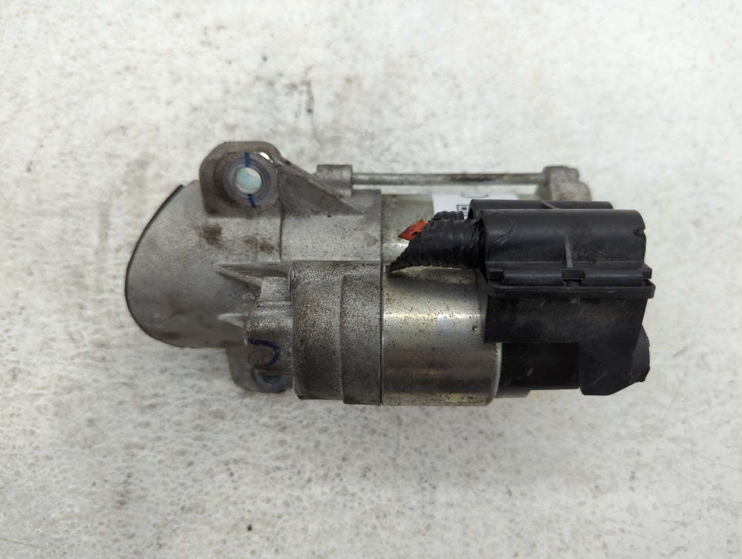 2007-2018 Lincoln Mkx Car Starter Motor Solenoid OEM P/N:HD9T-11000-BA Fits OEM Used Auto Parts - Oemusedautoparts1.com