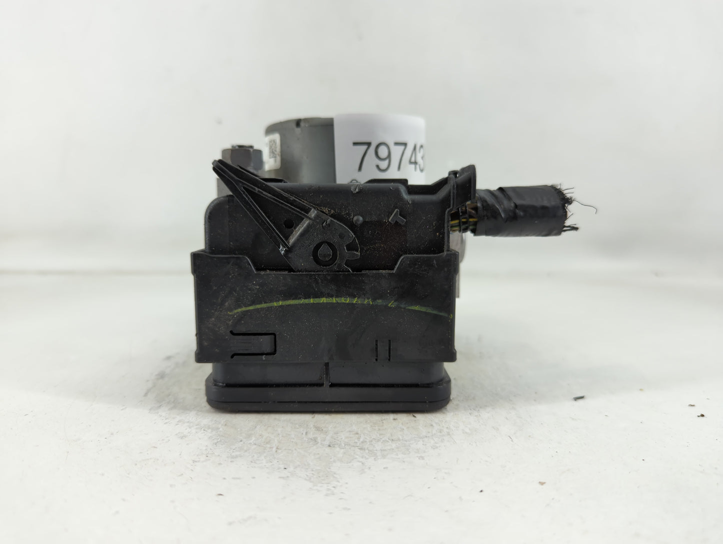 2016-2018 Lincoln Mkx ABS Pump Control Module Replacement P/N:F2GC-2C405-AK Fits Fits 2015 2016 2017 2018 OEM Used Auto Part