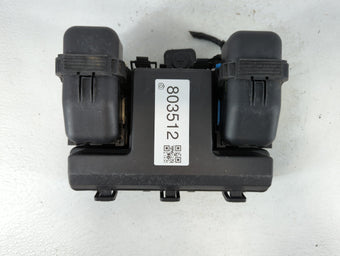 compare product 2018 Lincoln Mkx Fusebox Fuse Box Panel Relay Module P/N:PA66-GF14 Fits OEM Used Auto Parts