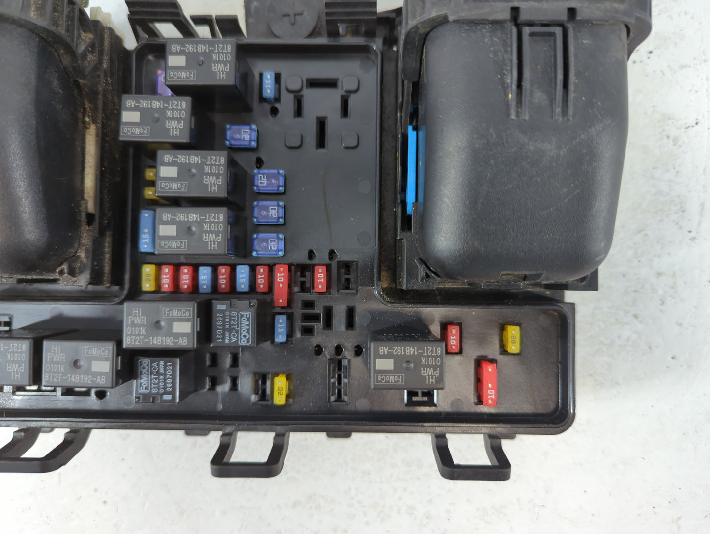 2018 Lincoln Mkx Fusebox Fuse Box Panel Relay Module P/N:PA66-GF14 Fits OEM Used Auto Parts - Oemusedautoparts1.com