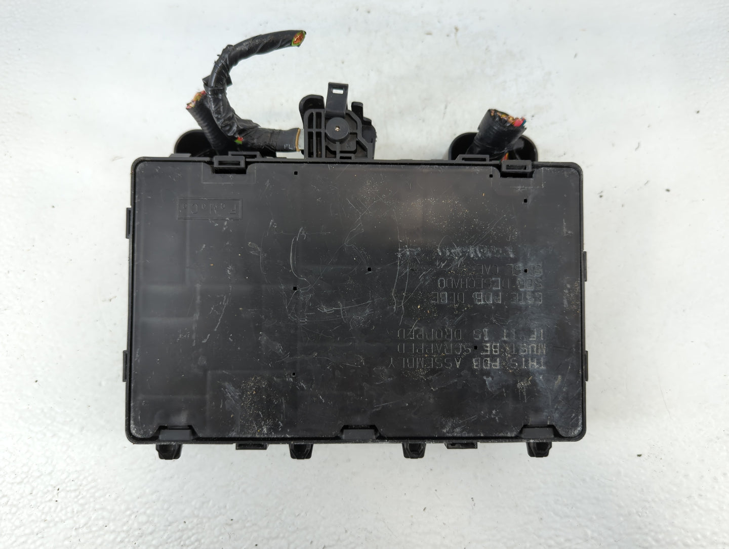 2018 Lincoln Mkx Fusebox Fuse Box Panel Relay Module P/N:PA66-GF14 Fits OEM Used Auto Parts - Oemusedautoparts1.com
