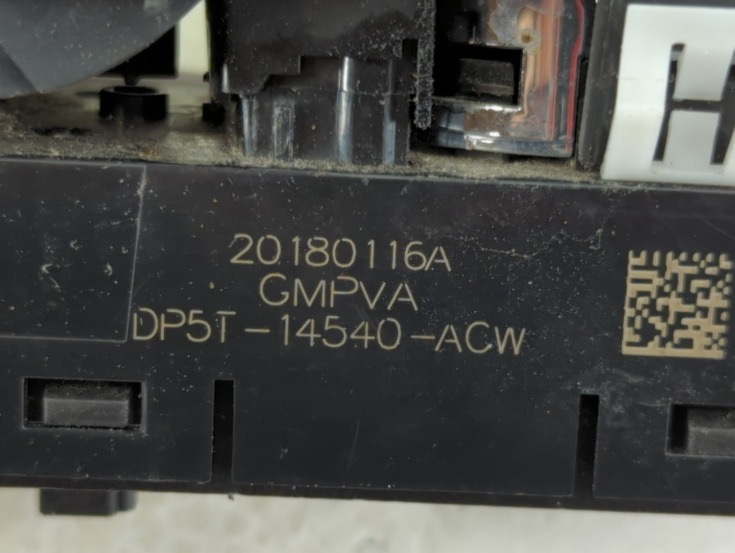 2017-2020 Lincoln Mkz Master Power Window Switch Replacement Driver Side Left P/N:DP5T-14540-ACW Fits Fits 2017 2018 2019 20
