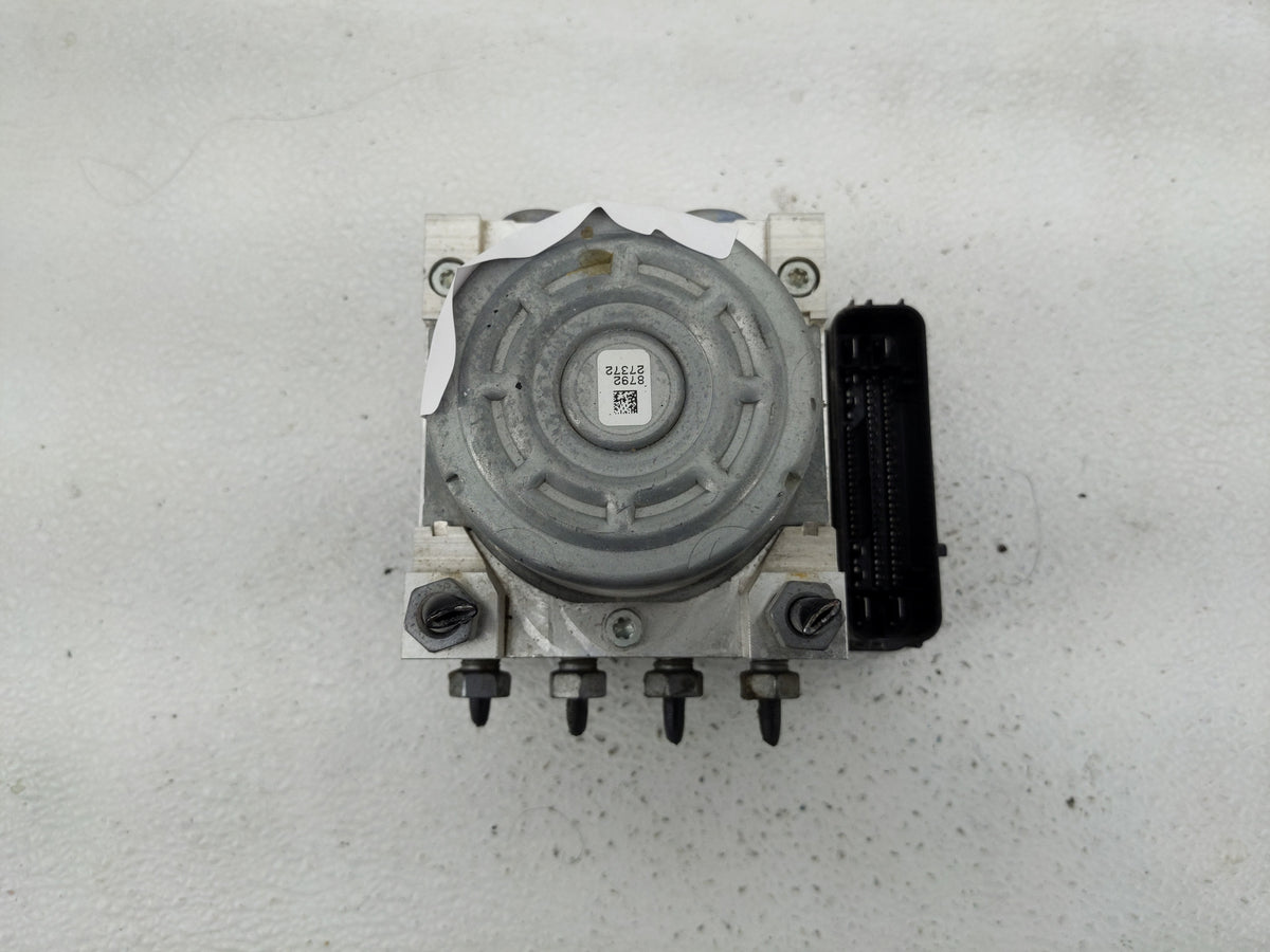 2017-2018 Lincoln Mkz Anti-Lock Brake ABS Pump Module Actuator OEM P/N:HG9C-2B373-AH Fits Fits 2017 2018 OEM Used Auto Parts