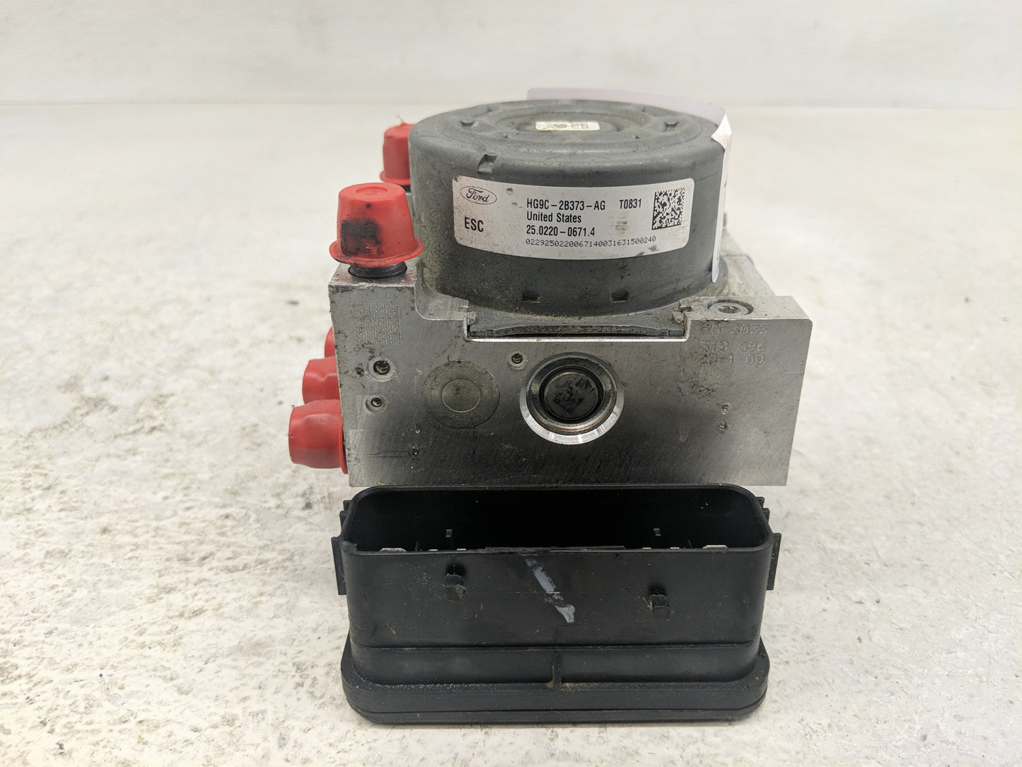 2017-2018 Lincoln Mkz ABS Pump Control Module Replacement P/N:HG9C-2C219-KG HG9C-2B373-AH Fits Fits 2017 2018 OEM Used Auto 