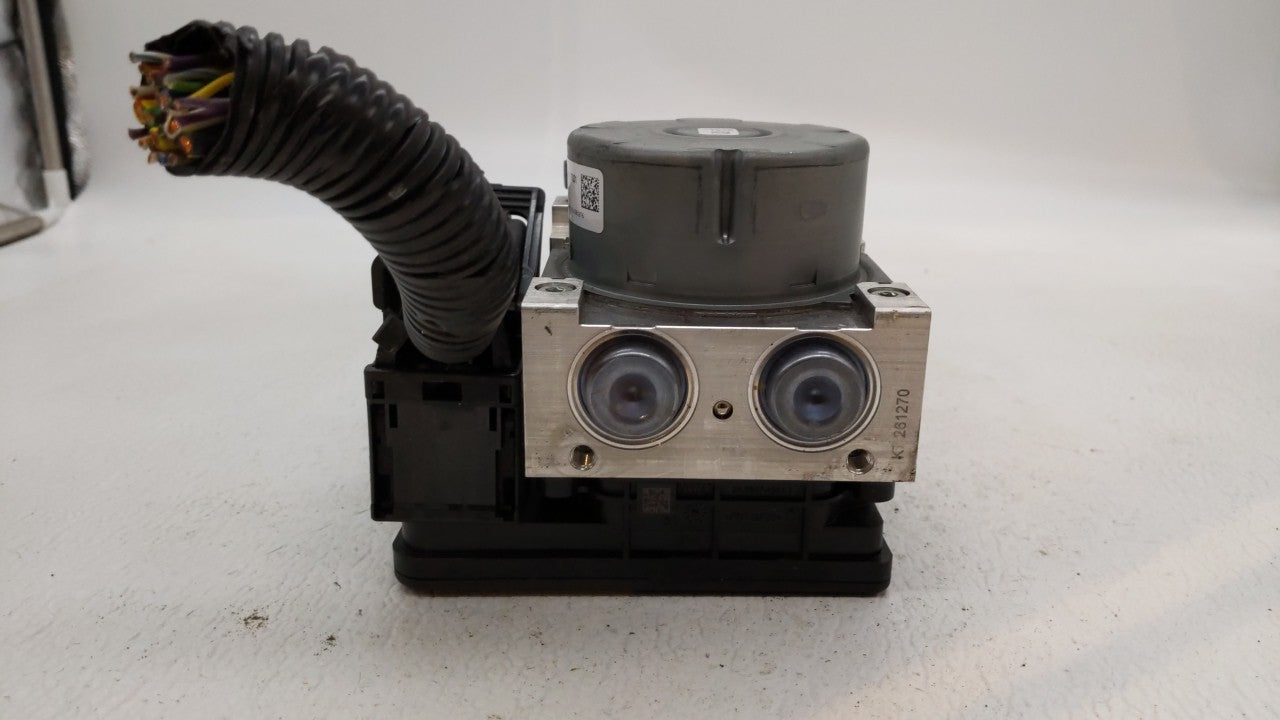 2017-2018 Lincoln Mkz ABS Pump Control Module Replacement P/N:HG9C-2B373-AH Fits Fits 2017 2018 OEM Used Auto Parts - Oemuse