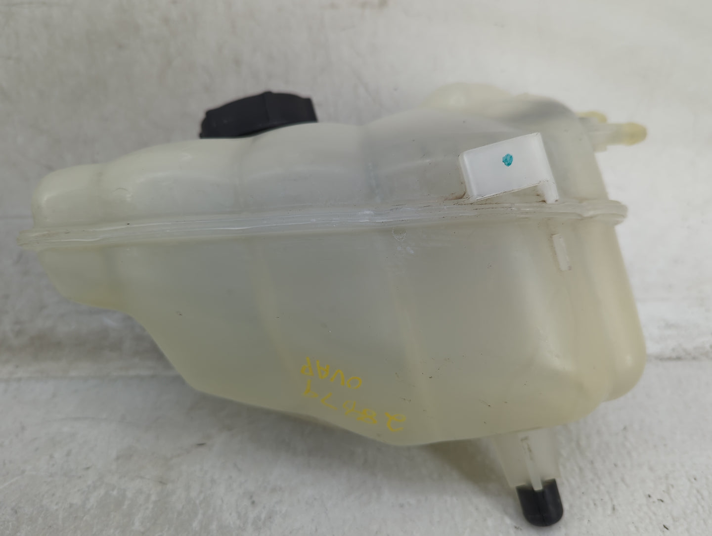 2017-2020 Lincoln Mkz Radiator Coolant Overflow Expansion Tank Bottle 1449932 - Oemusedautoparts1.com