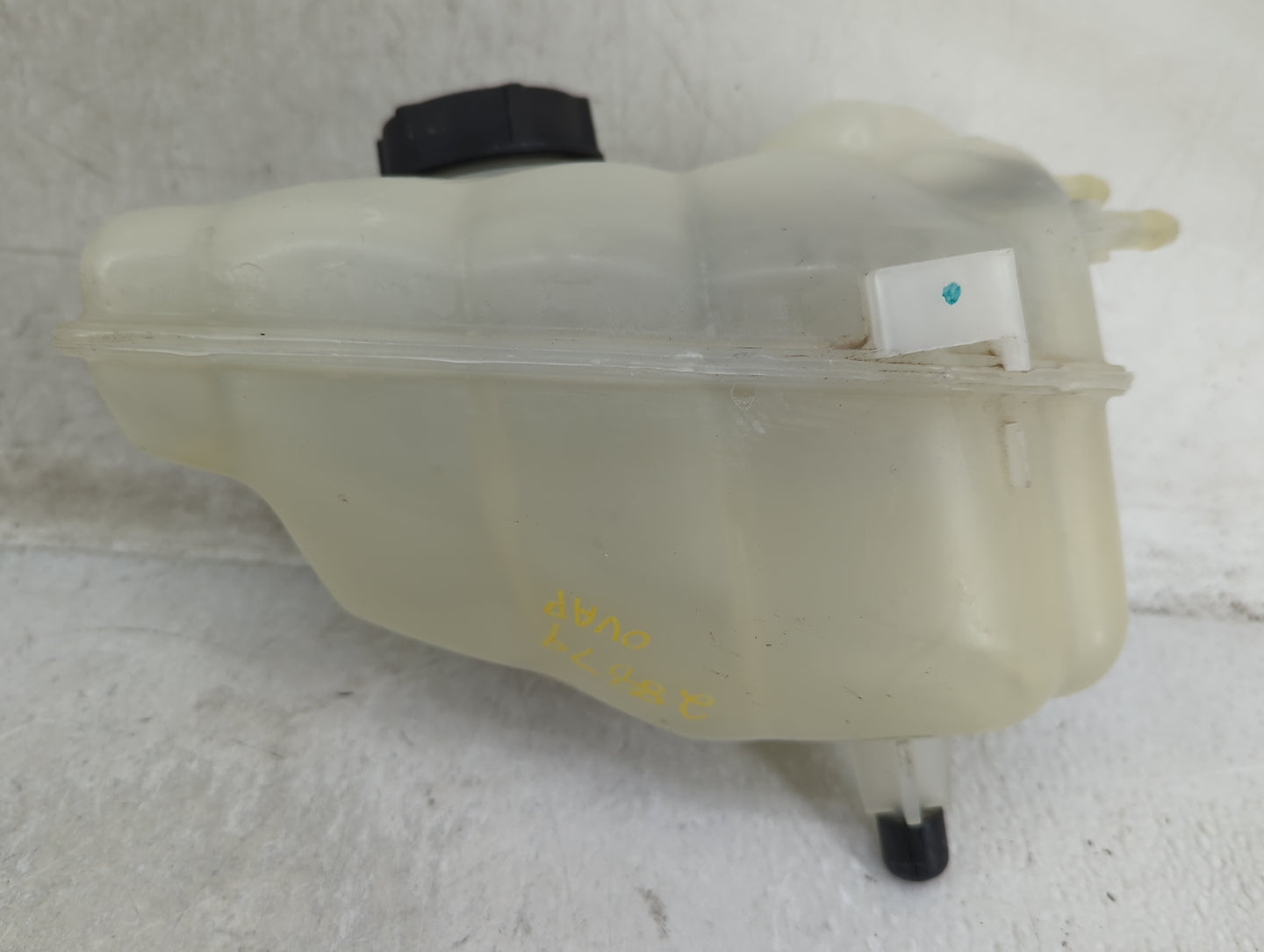 2017-2020 Lincoln Mkz Radiator Coolant Overflow Expansion Tank Bottle - Oemusedautoparts1.com