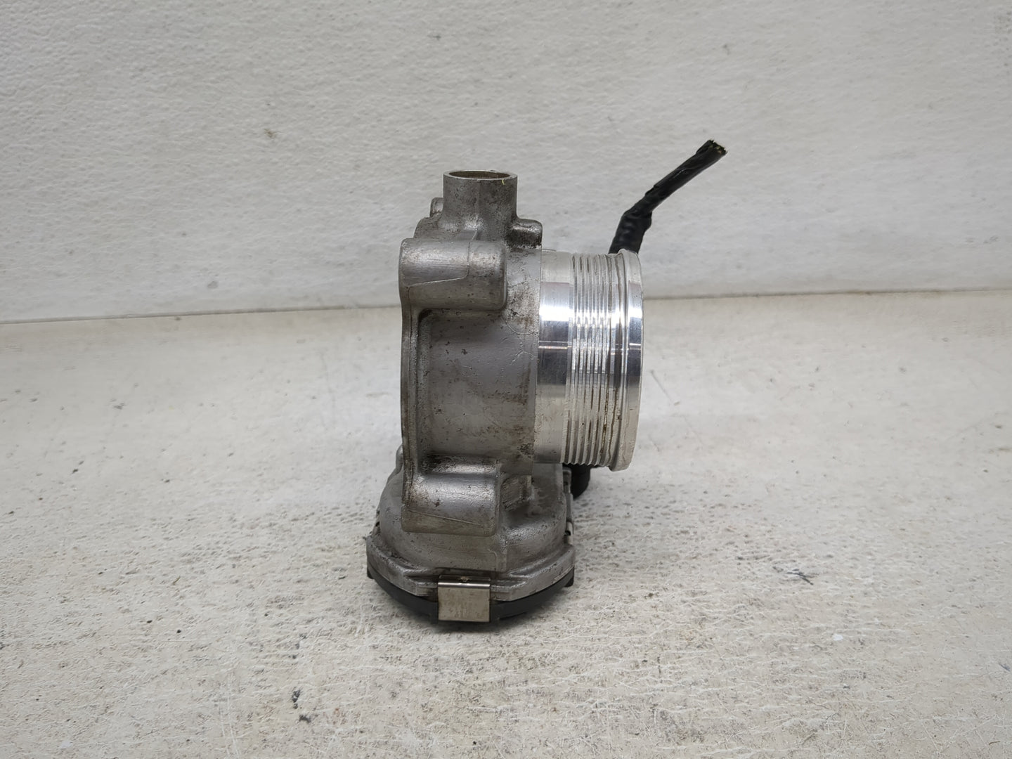2017-2020 Lincoln Mkz Throttle Body P/N:DS7E-9F991-BB 0280750576 Fits Fits 2014 2015 2016 2017 2018 2019 2020 2021 2022 OEM 