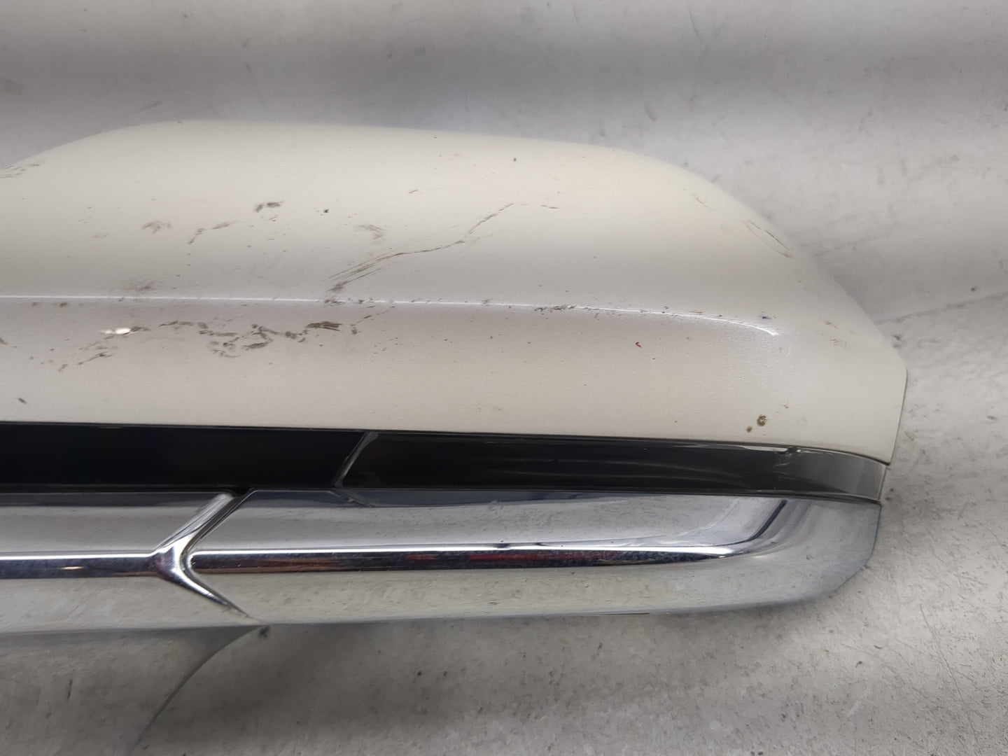 2017-2020 Lincoln Mkz Driver Side View Mirror - Left Door Mirror OEM Used - Oemusedautoparts1.com