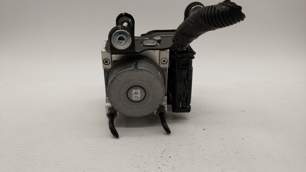 2017-2018 Lincoln Mkz ABS Pump Control Module Replacement P/N:HG9C-2B373-AH Fits Fits 2017 2018 OEM Used Auto Parts - Oemuse