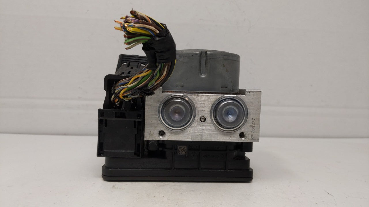 2017-2018 Lincoln Mkz ABS Pump Control Module Replacement P/N:HG9C-2B373-AH HG9C-2B373-CF, HG9C-2C219-MF Fits Fits 2017 2018
