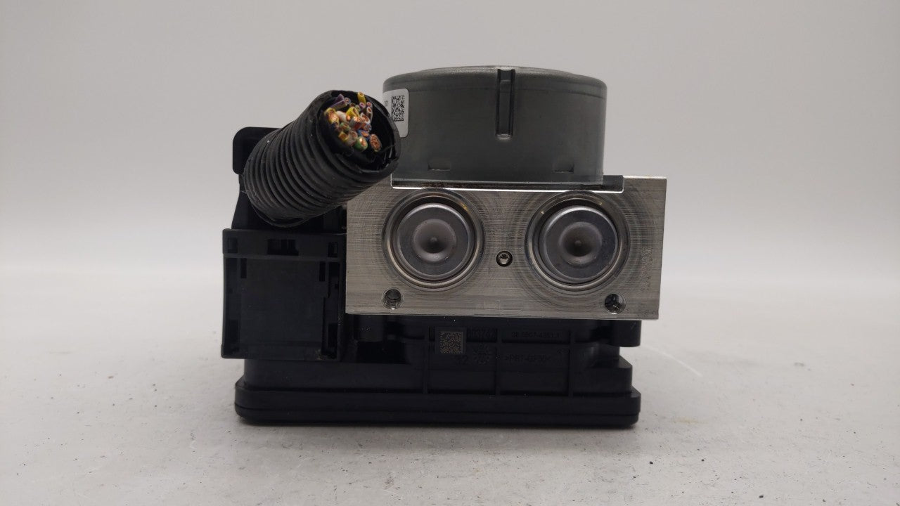 2017-2018 Lincoln Mkz ABS Pump Control Module Replacement P/N:HG9C-2B373-AH HG9C-2B373-CF, HG9C-2C219-MF Fits Fits 2017 2018