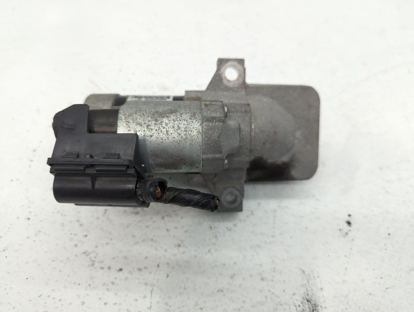 2013-2020 Lincoln Mkz Car Starter Motor Solenoid OEM P/N:FJ5T-11000-AA Fits Fits 2012 2013 2014 2015 2016 2017 2018 2019 202