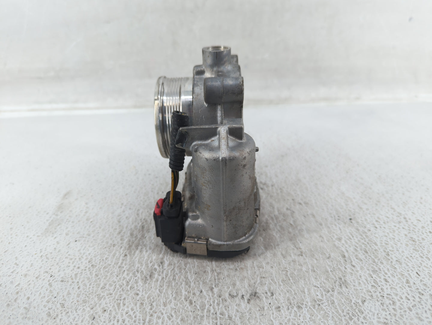 2017-2020 Lincoln Mkz Throttle Body P/N:DS7E-9F991-BB Fits Fits 2014 2015 2016 2017 2018 2019 2020 2021 2022 OEM Used Auto P