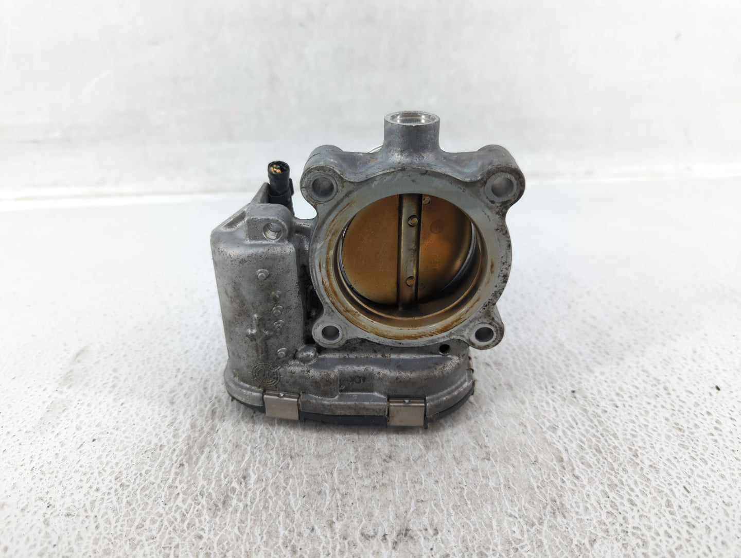 2017-2020 Lincoln Mkz Throttle Body P/N:DS7E-9F991-BB Fits Fits 2014 2015 2016 2017 2018 2019 2020 2021 2022 OEM Used Auto P