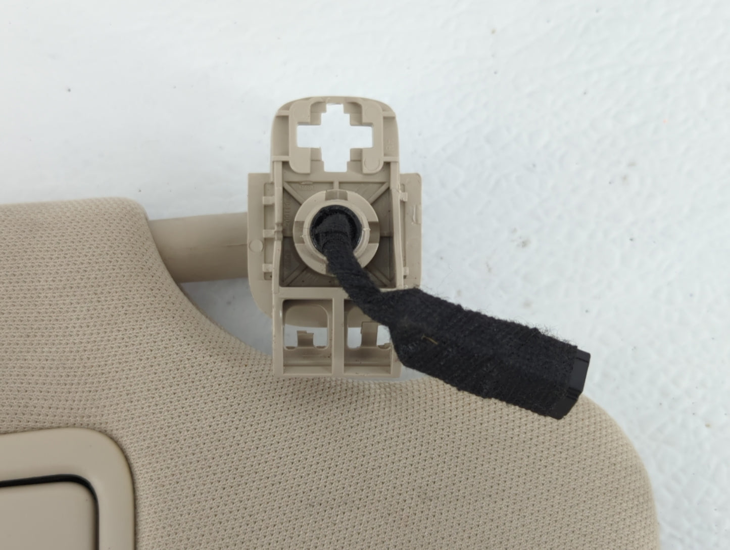 2018-2020 Lincoln Mkz Sun Visor Shade Replacement Passenger Right Mirror Fits Fits 2018 2019 2020 OEM Used Auto Parts - Oemu