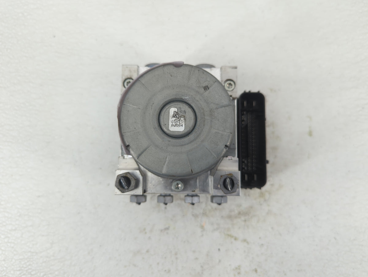 2017-2018 Lincoln Mkz Anti-Lock Brake ABS Pump Module Actuator OEM P/N:HG9C-2B373-AH Fits Fits 2017 2018 OEM Used Auto Parts