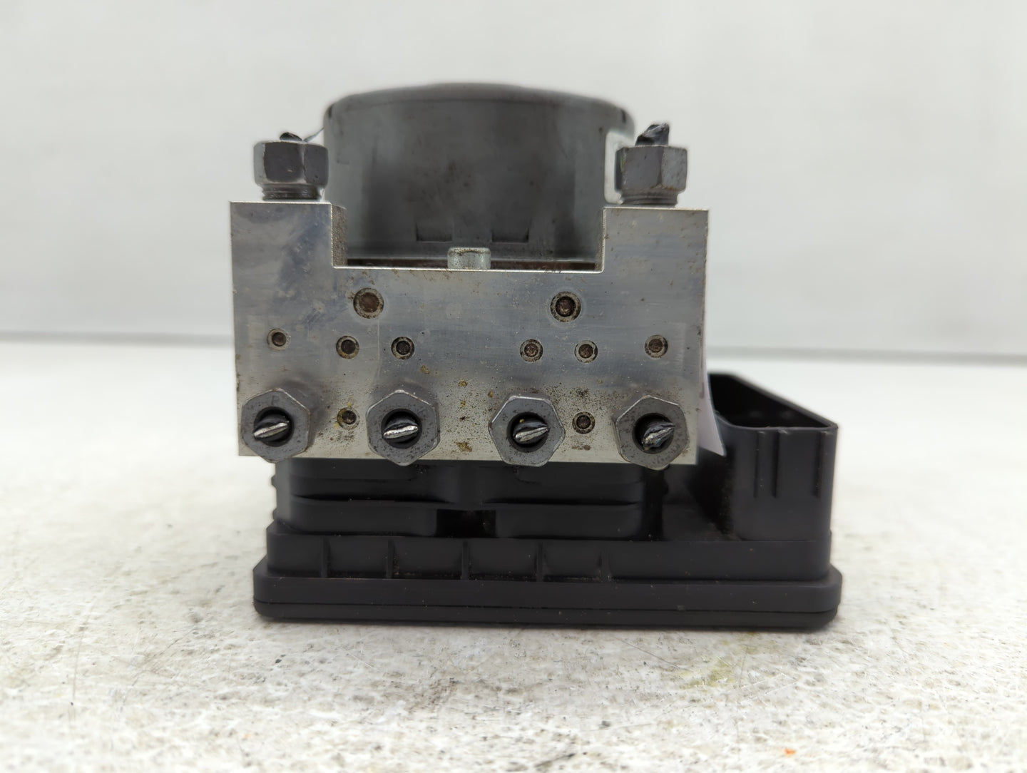 2017-2018 Lincoln Mkz ABS Pump Control Module Replacement P/N:HG9C-2B373-AH Fits Fits 2017 2018 OEM Used Auto Parts - Oemuse