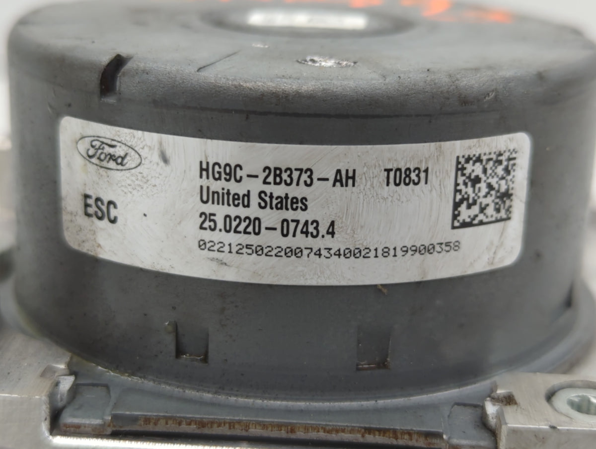 2017-2018 Lincoln Mkz Anti-Lock Brake ABS Pump Module Actuator OEM P/N:HG9C-2B373-AH Fits Fits 2017 2018 OEM Used Auto Parts
