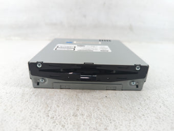 compare product 2015-2020 Lincoln Mkz Am Fm Cd Player Radio Receiver