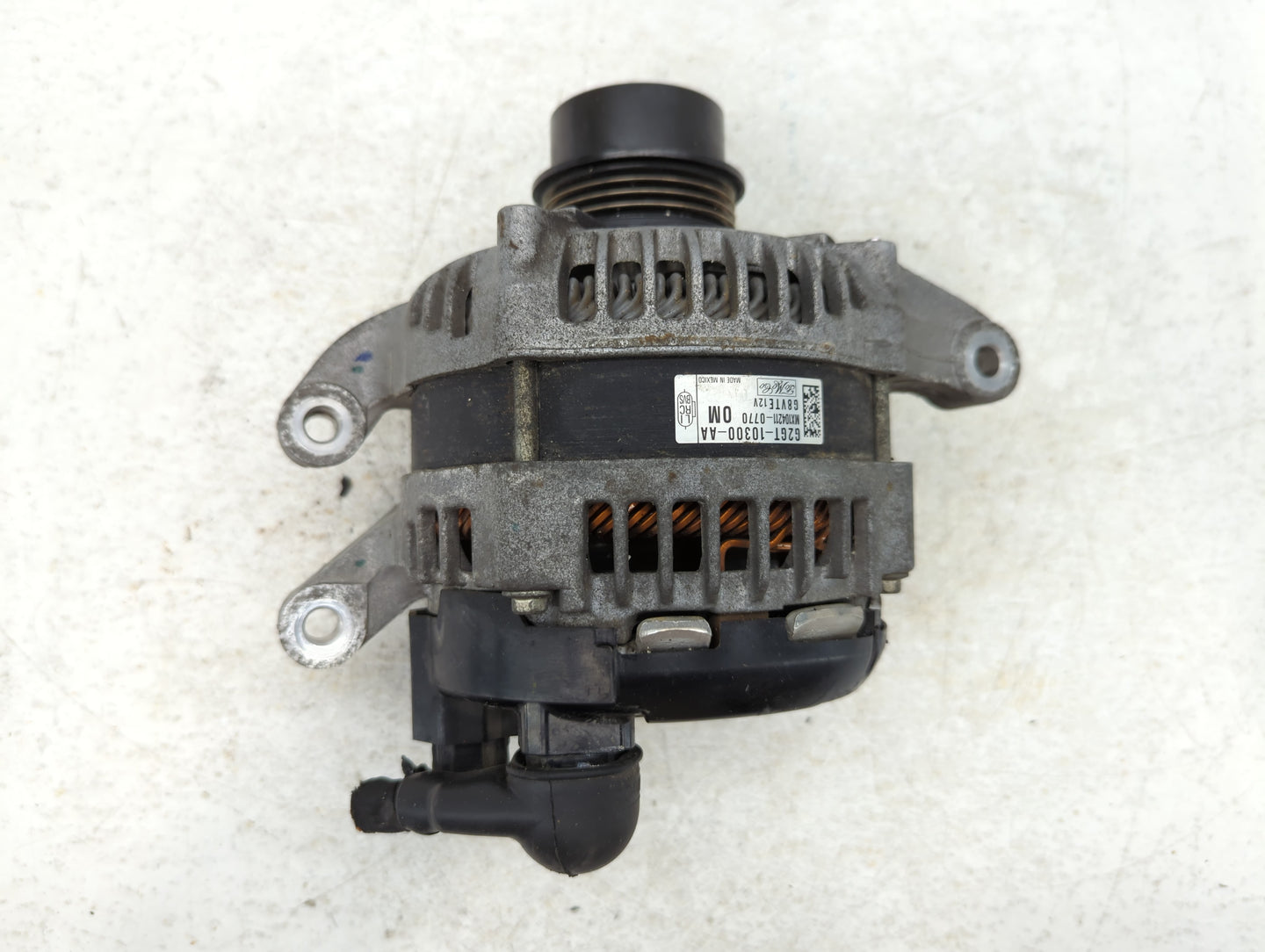 2013-2020 Lincoln Mkz Alternator Replacement Generator Charging Assembly Engine OEM P/N:G2GT-10300-AA Fits OEM Used Auto Par