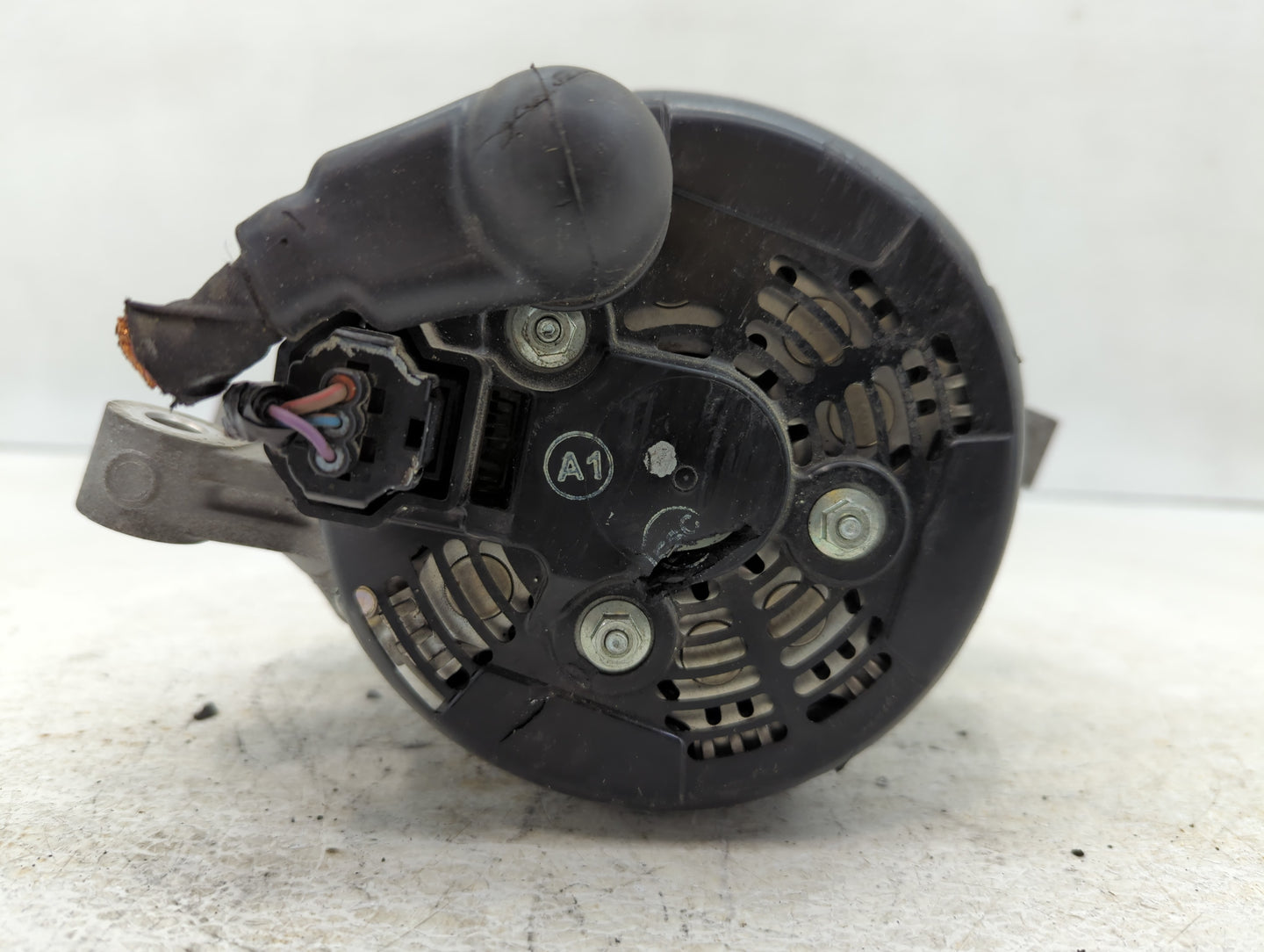 2013-2020 Lincoln Mkz Alternator Replacement Generator Charging Assembly Engine OEM P/N:G2GT-10300-AA Fits OEM Used Auto Par