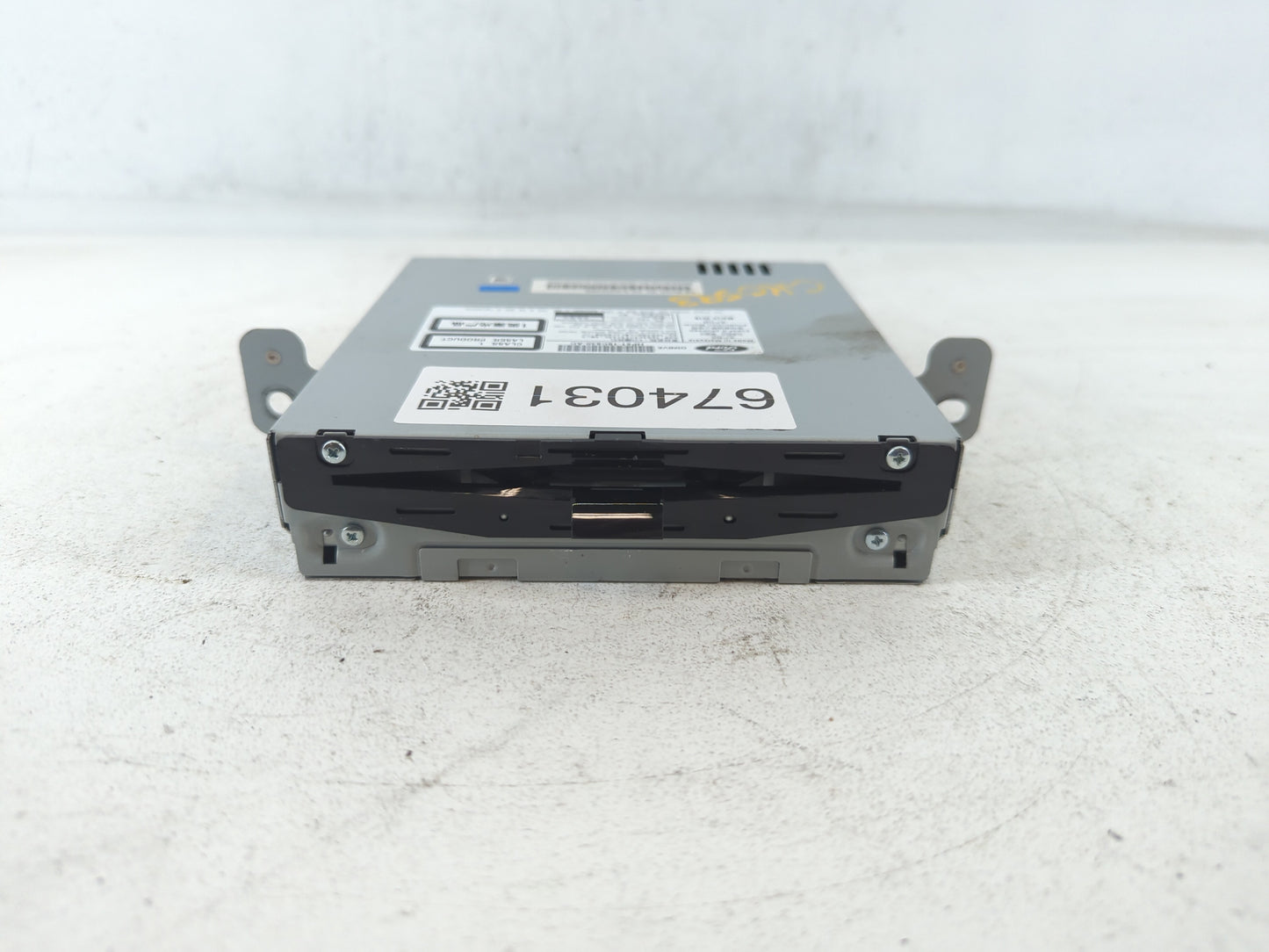 2017-2020 Lincoln Mkz Am Fm Cd Player Radio Receiver - Oemusedautoparts1.com