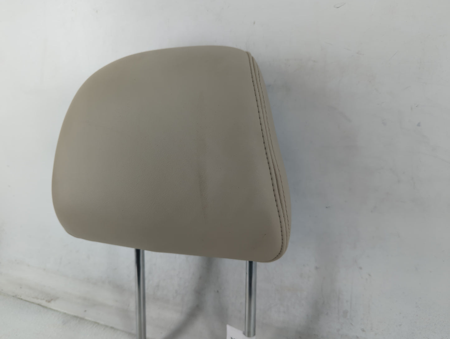 2017-2019 Lincoln Mkz Headrest Head Rest Rear Seat Light Tan - Oemusedautoparts1.com