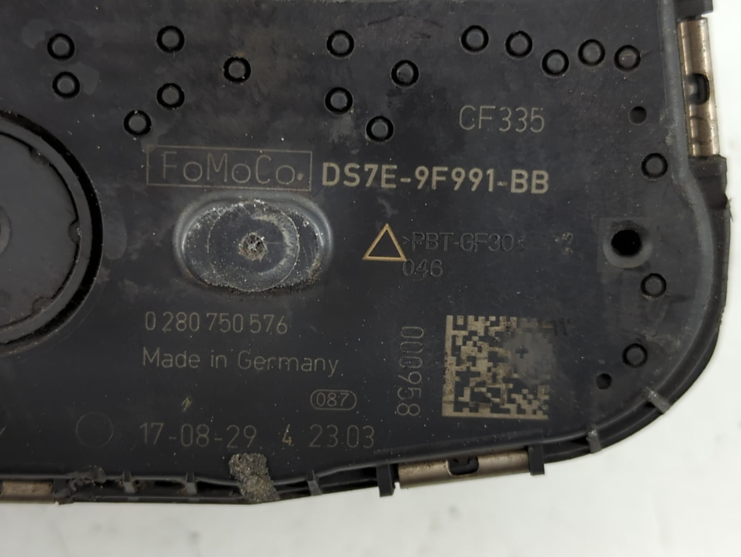 2017-2020 Lincoln Mkz Throttle Body P/N:DS7E-9F991-BB Fits Fits 2014 2015 2016 2017 2018 2019 2020 2021 2022 OEM Used Auto P